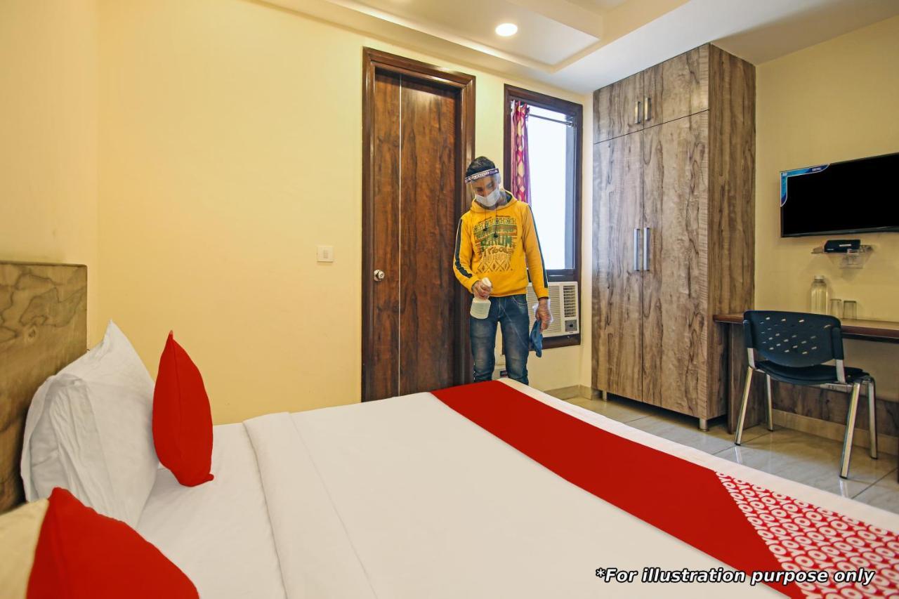 Oyo Flagship Sri Krishnatej Residency Hotel Vijayawada Luaran gambar